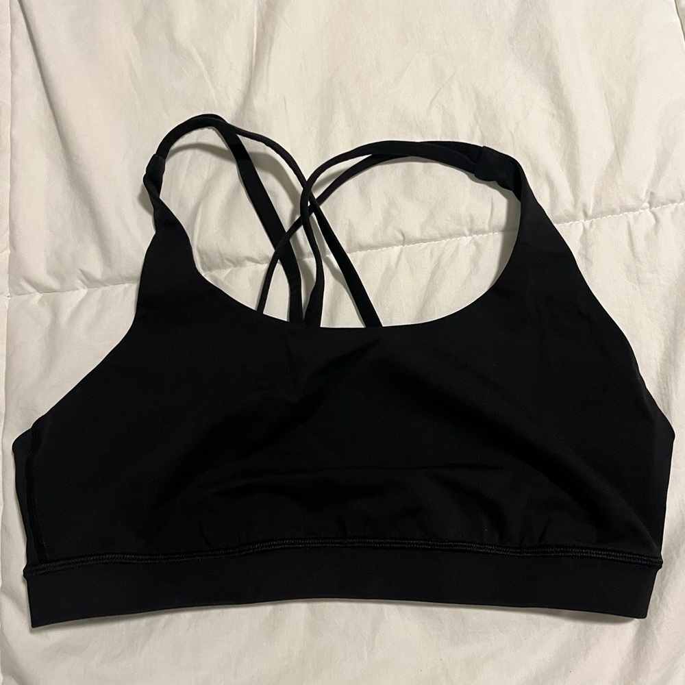 cross back sports bra! Great condition